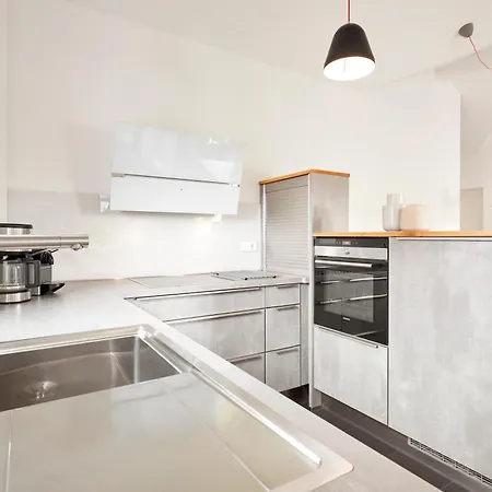 Wyker Loft *